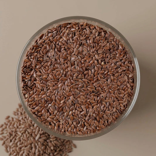 suvenso_Leinsaat_braun_Bio_top_shot